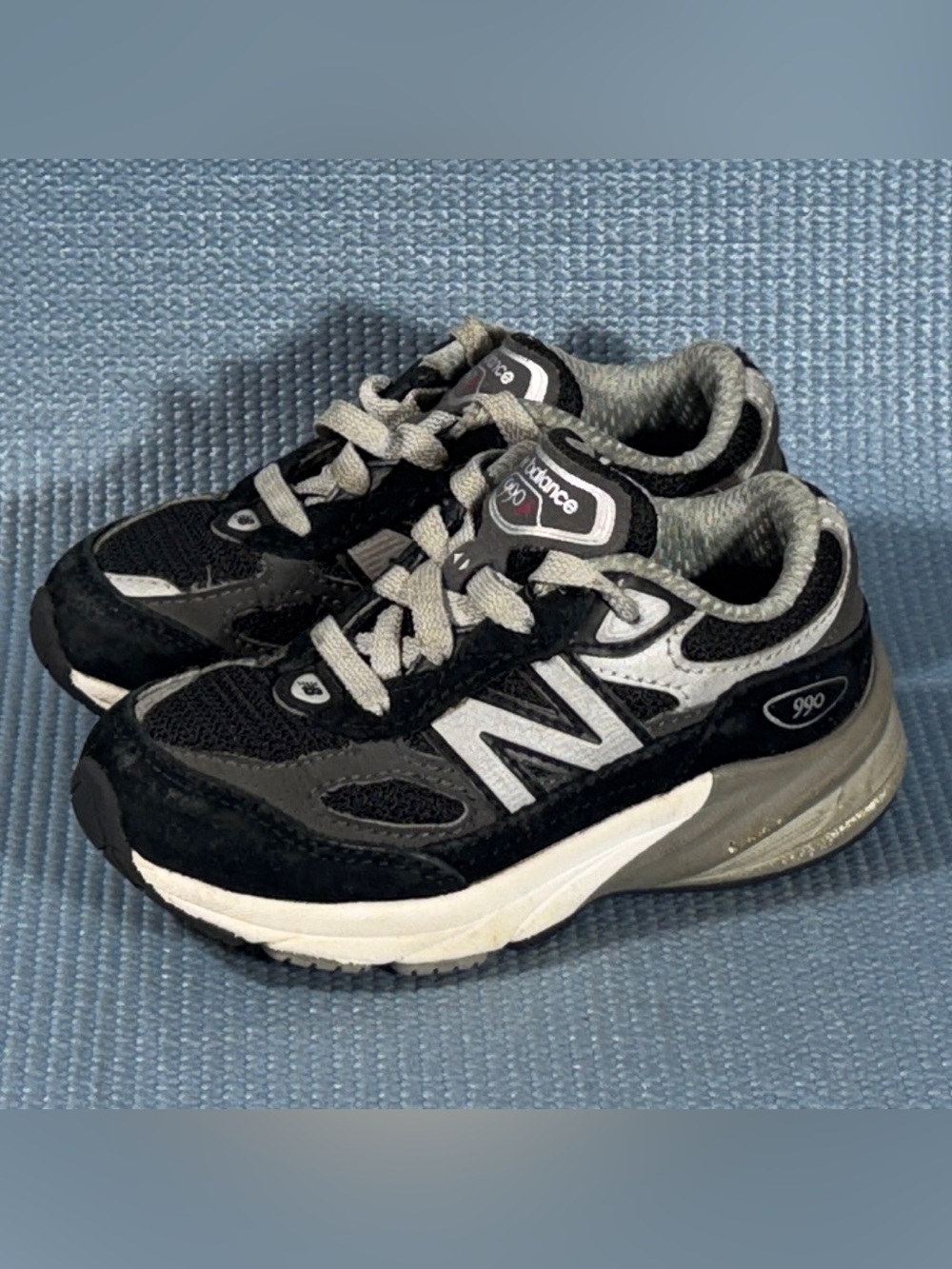 New Balance 990v6 Toddler 'Black Silver' Sneakers Size 8.5